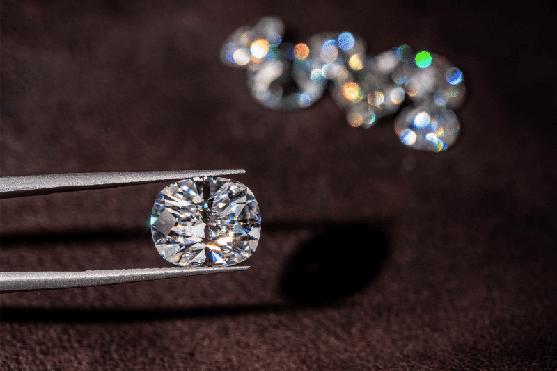 diamantes cultivados em laboratório